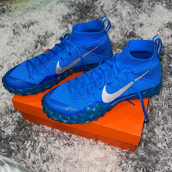 nike alpha sensory turf shoes